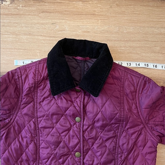 Barbour Women’s Summer Liddesdale Quilted Jacket in a rare Dark Cherry Size US 4 - Picture 12 of 14
